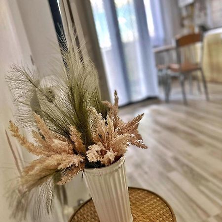 Jolie Studios & Apartments Eforie Nord Luaran gambar