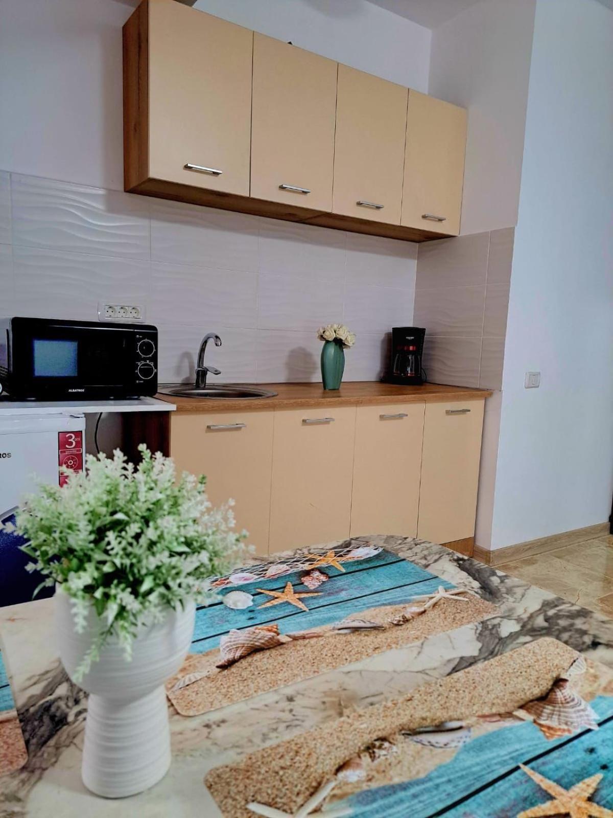 Jolie Studios & Apartments Eforie Nord Luaran gambar
